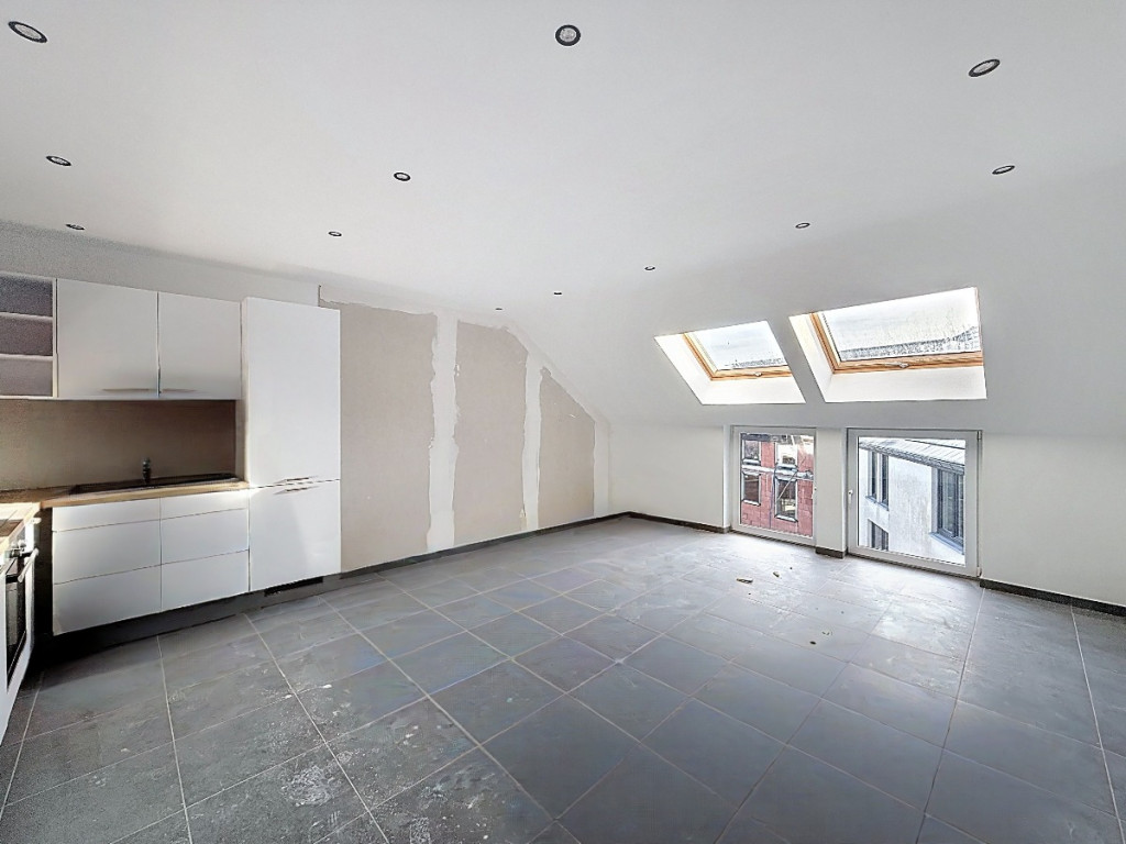 Rue des Combattants - 1 - 15 - 7321