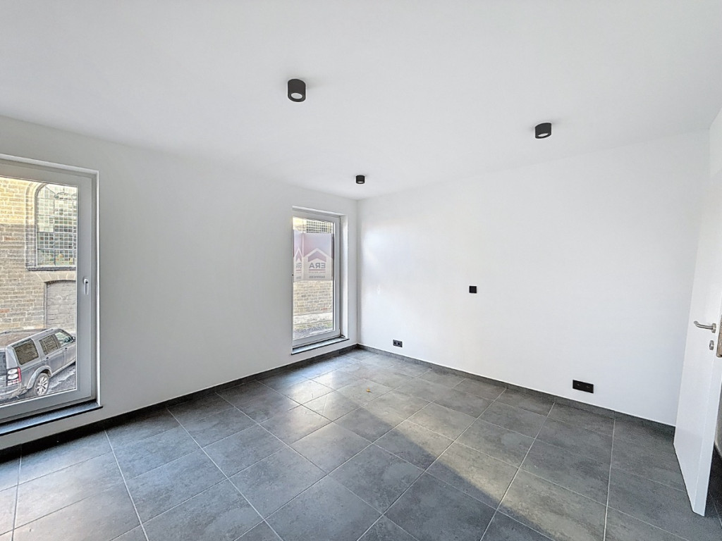 Rue des Combattants - 1 - 9 - 7321