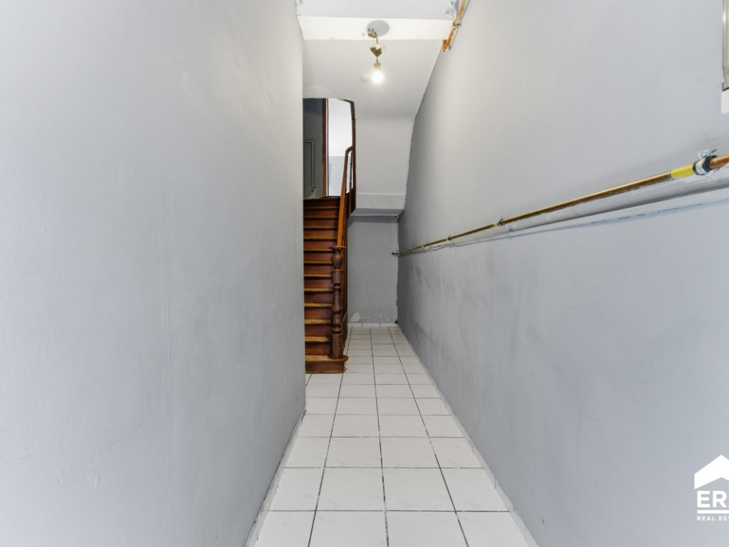 Lombaardstraat - 10 - - 8900