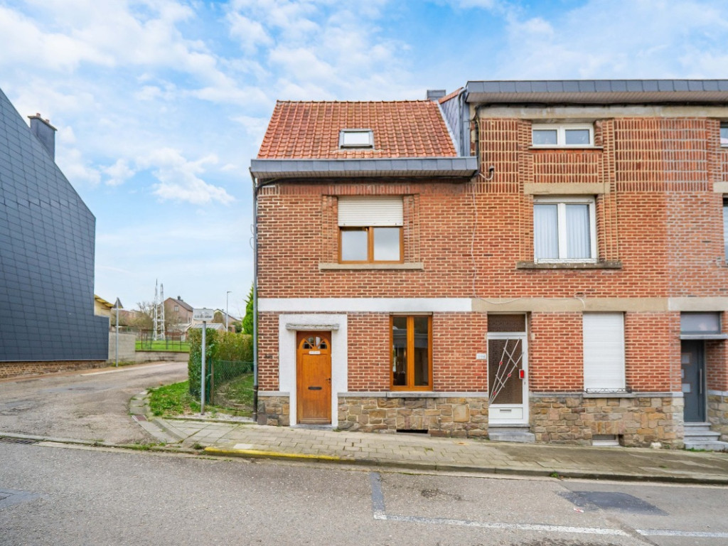 Avenue du Foyer - 106 - - 4820