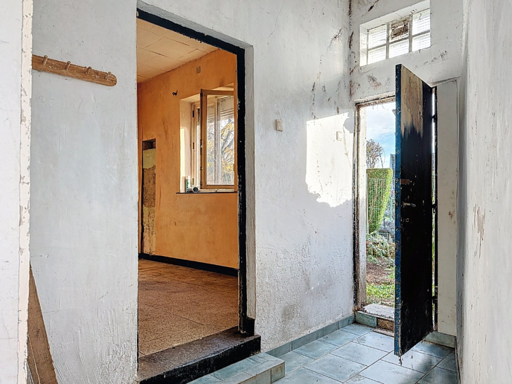 Rue Rousseau - 34 - - 4101