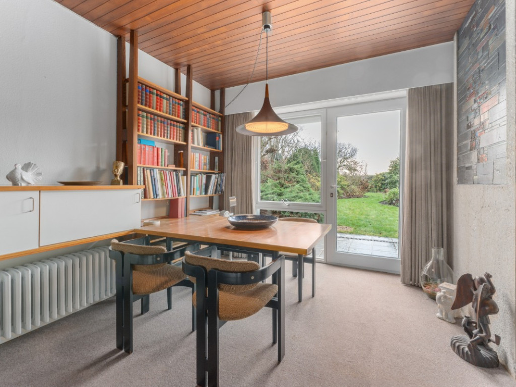 Nieuwstraat - 142 - - 8792