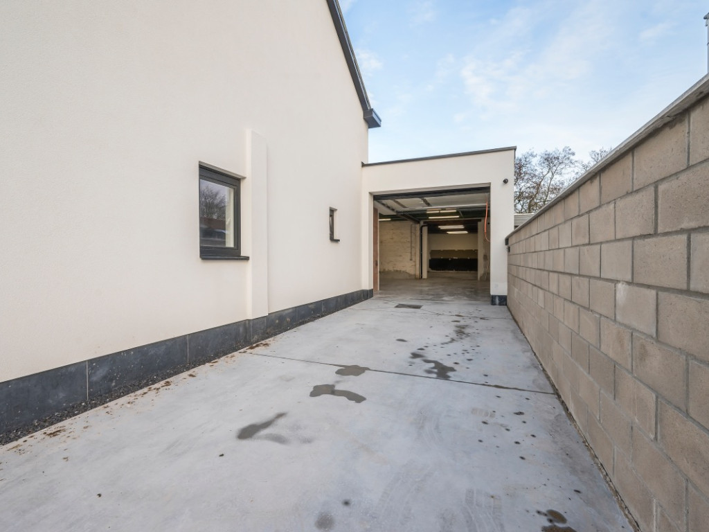 Verbindingsstraat - 30 - - 9200