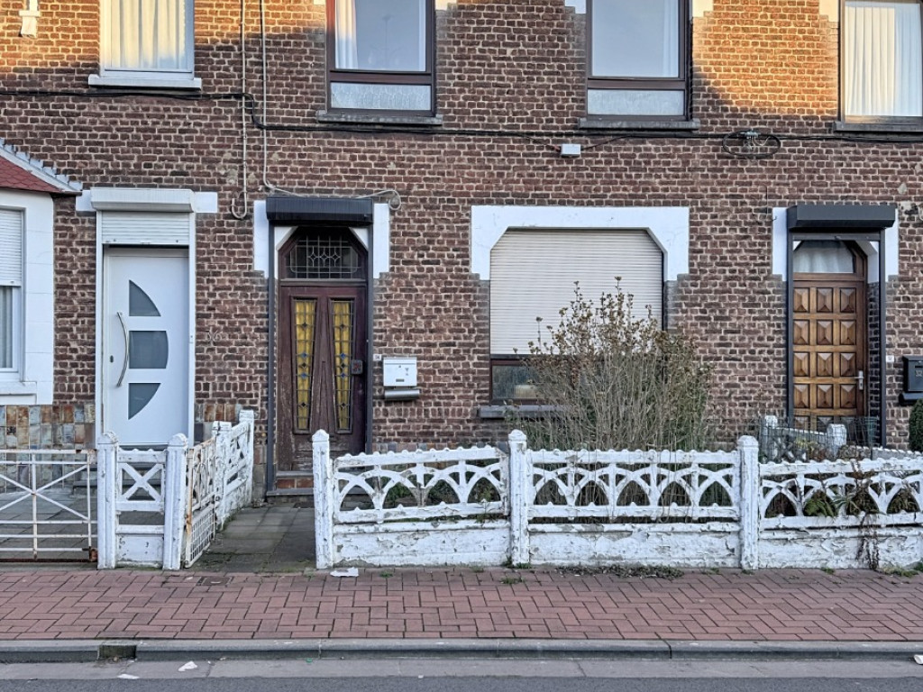 Rue Victor Thomas - 34 - - 6200