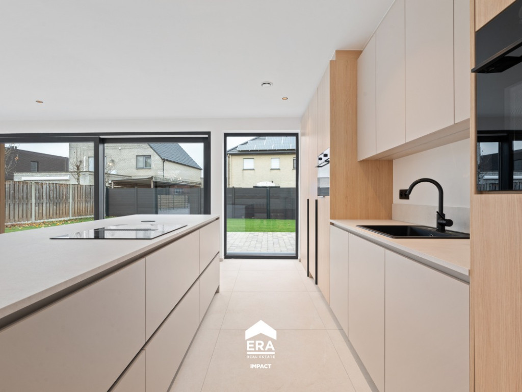 Baan naar Bree - 107 - - 3990