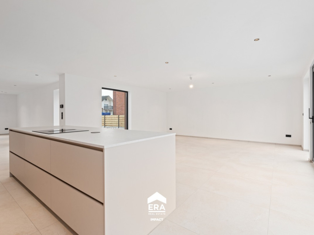 Baan naar Bree - 107 - - 3990