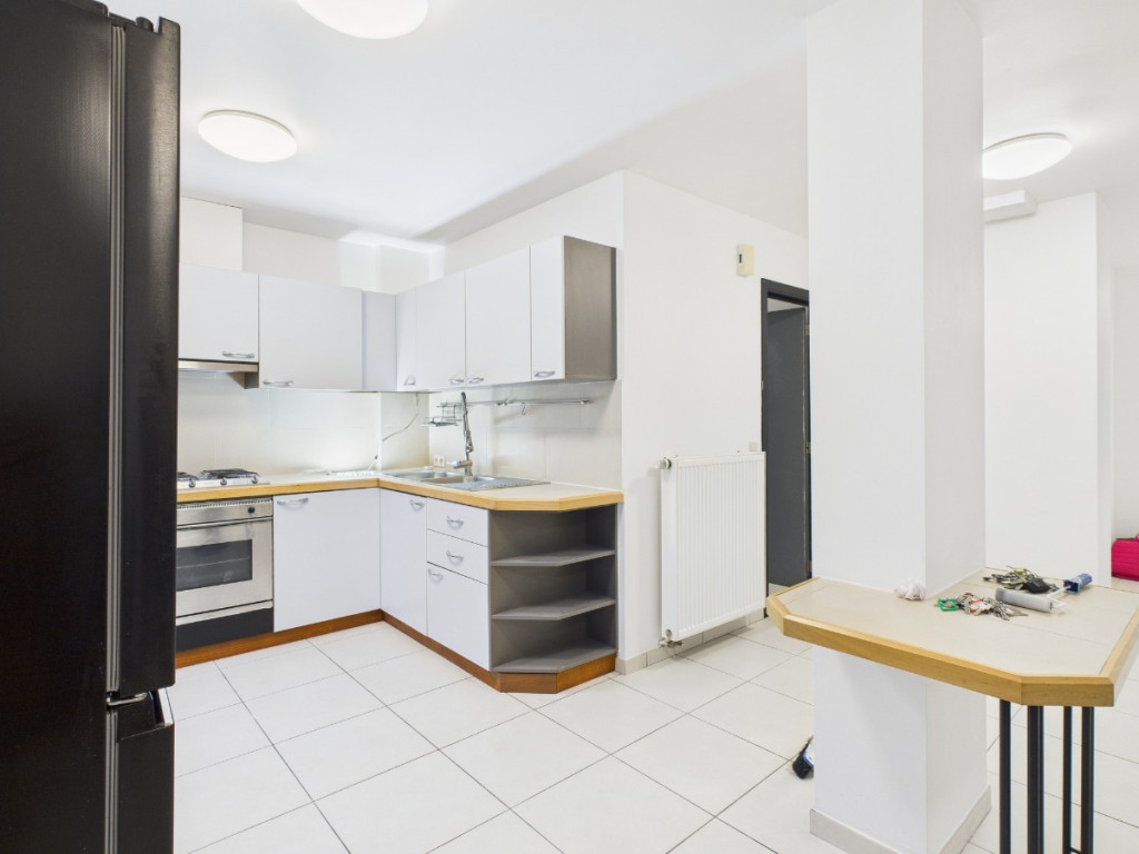 Happe - 8 - B - 5590