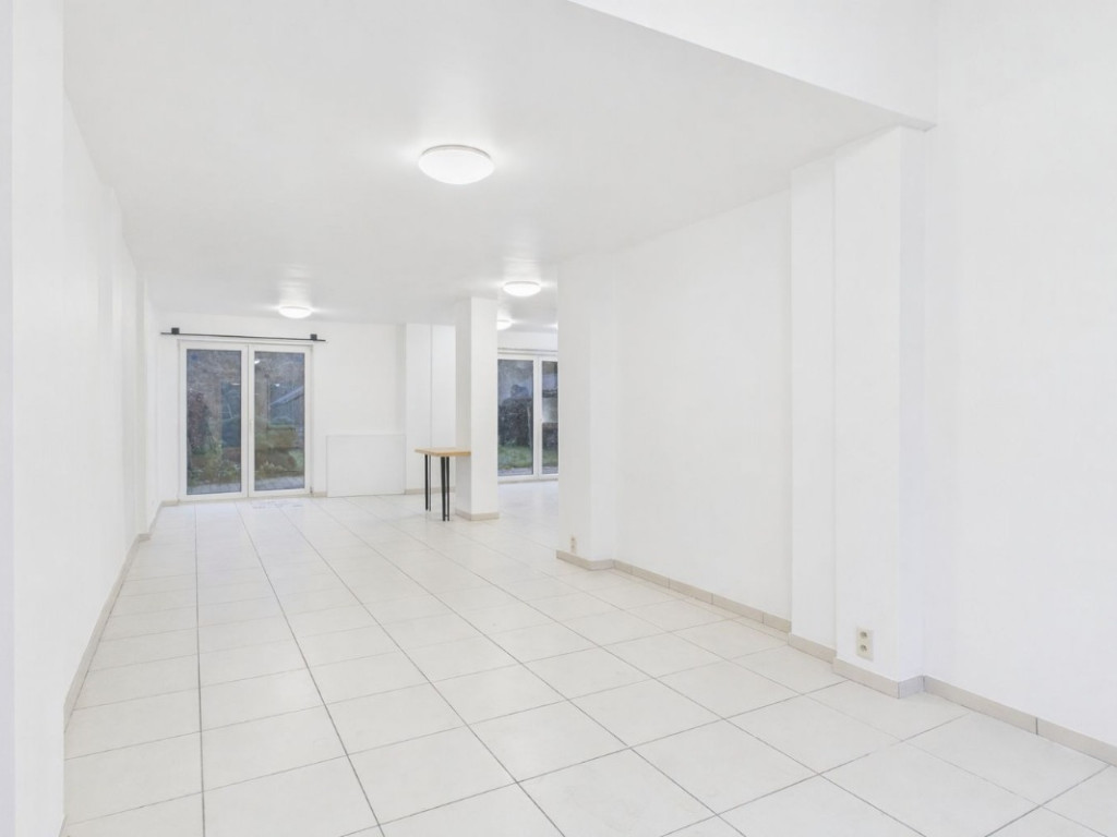 Happe - 8 - B - 5590