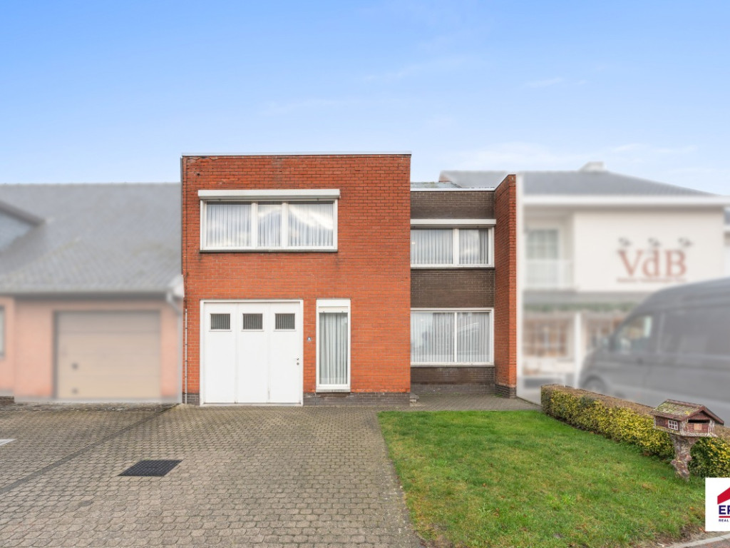 Paardestraat - 18 - - 8740