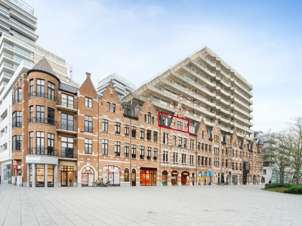 Ernest Feysplein - 2 - 0303 - 8400