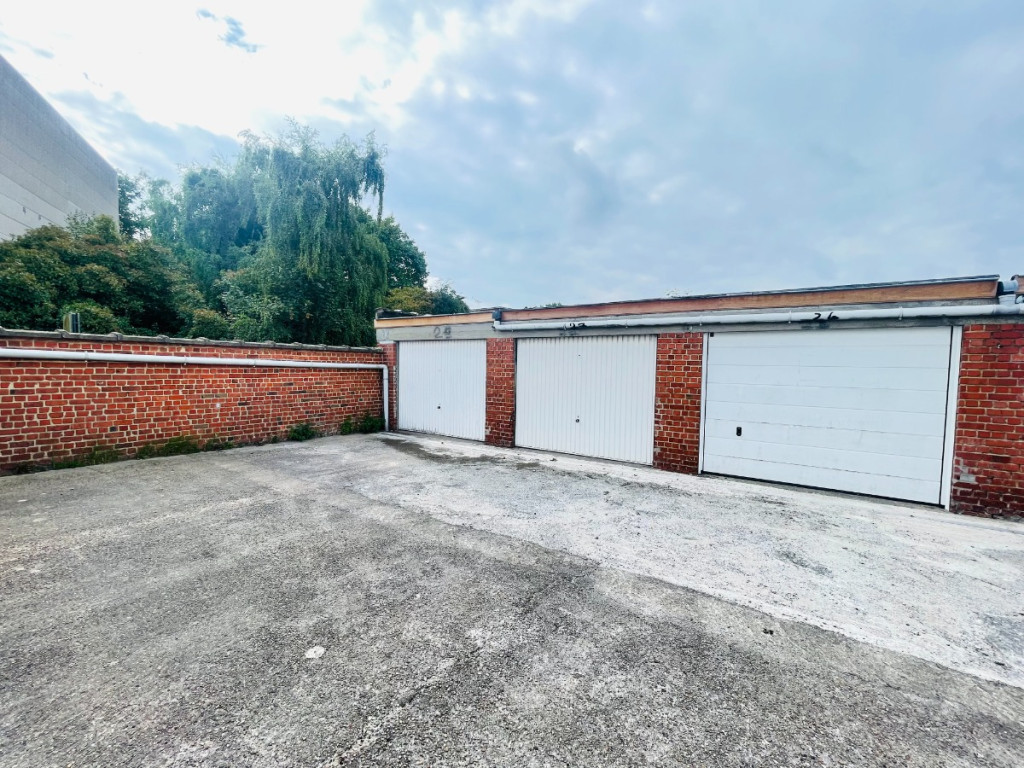 Kortrijkstraat - 105 - GARAGE - 8930