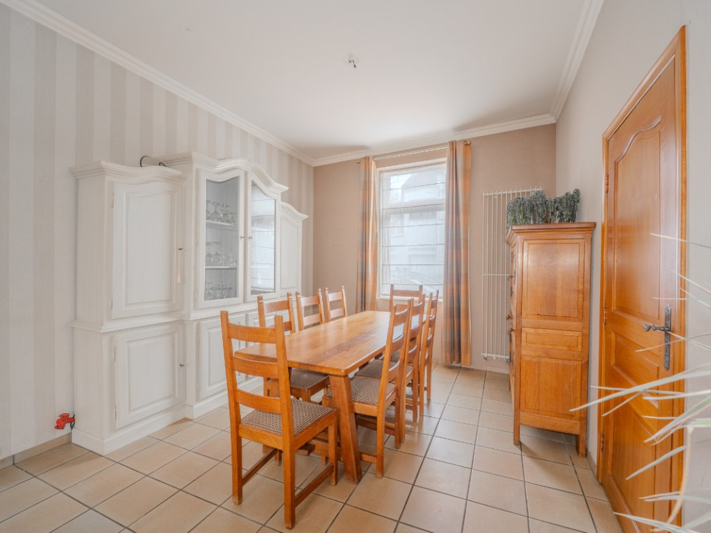 Rue de Velaine - 72 - - 5060