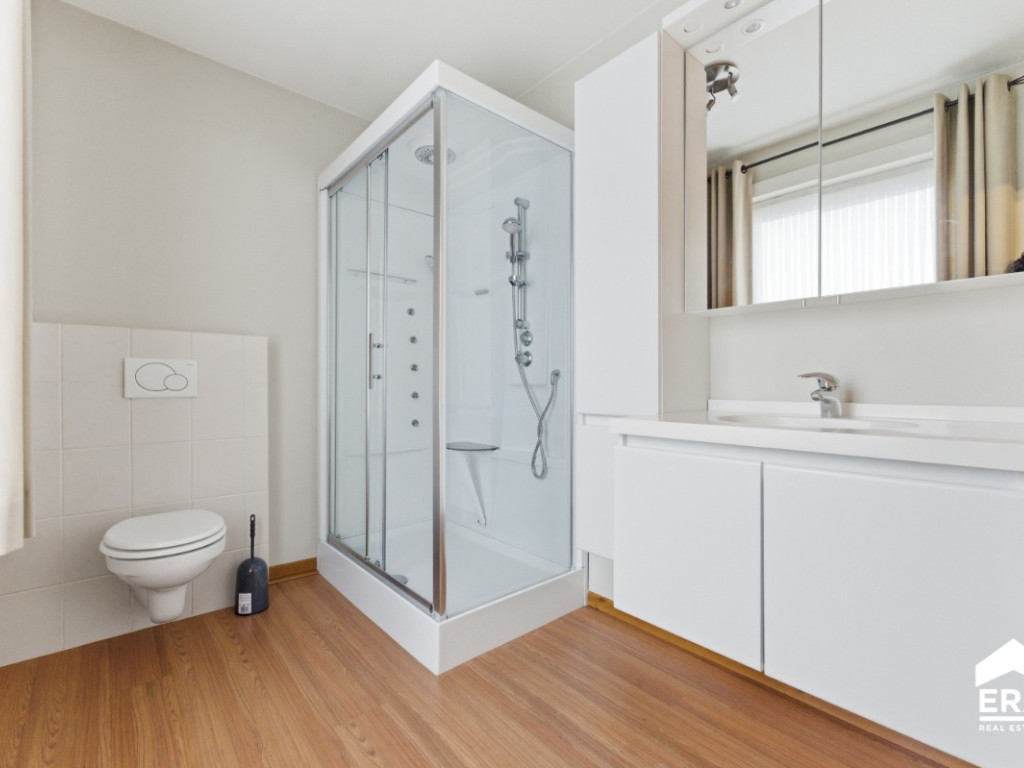 Dikkebusstraat - 137 - - 8950