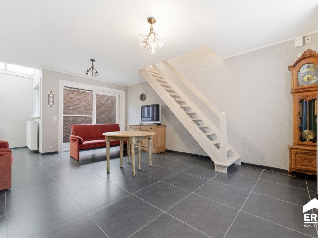 Dikkebusstraat - 137 - - 8958