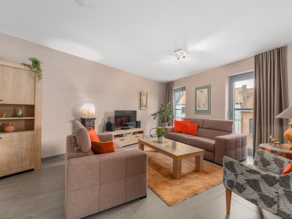 Oude vest - 172 - 3 - 9200