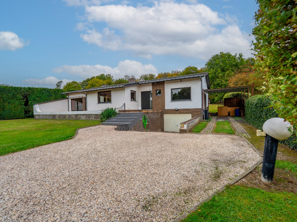 Rue Juste Chaput - 14 - - 5150