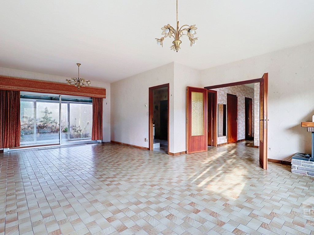 Rue de Bois-Seigneur-Isaac - 80 - - 1420