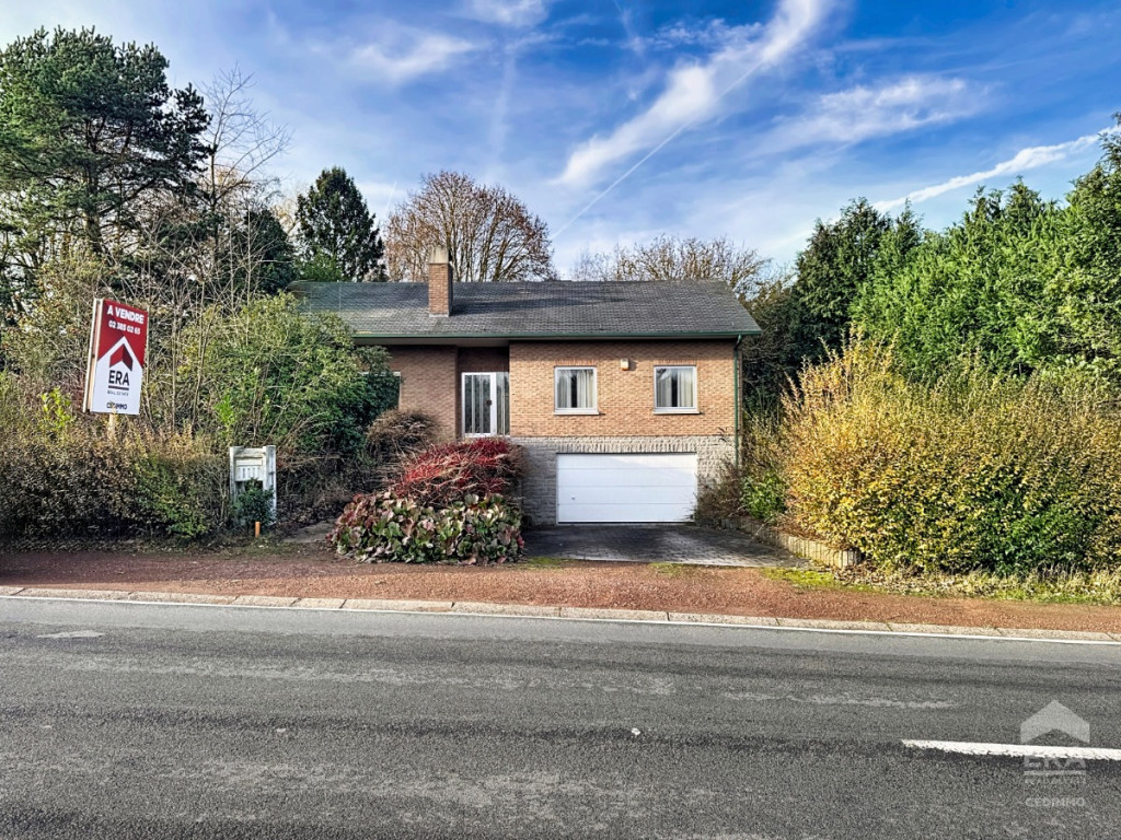 Rue de Bois-Seigneur-Isaac - 80 - - 1420