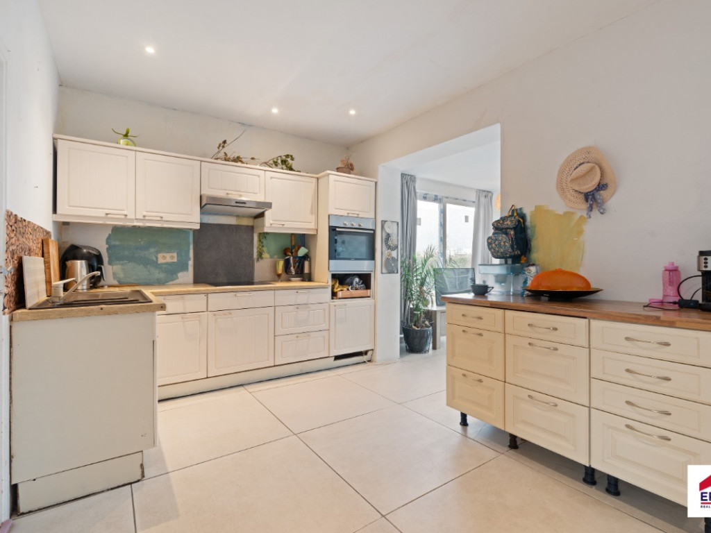 Louis Descampslaan - 42 - - 1501