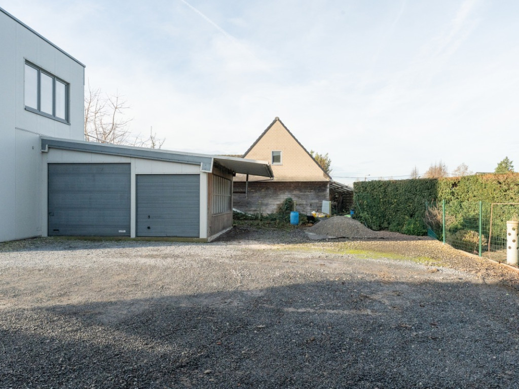 Rijksweg - 496 - - 8710