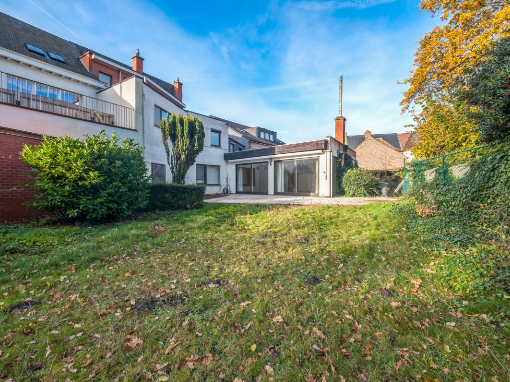 Dorp - 9/9A - - 9220