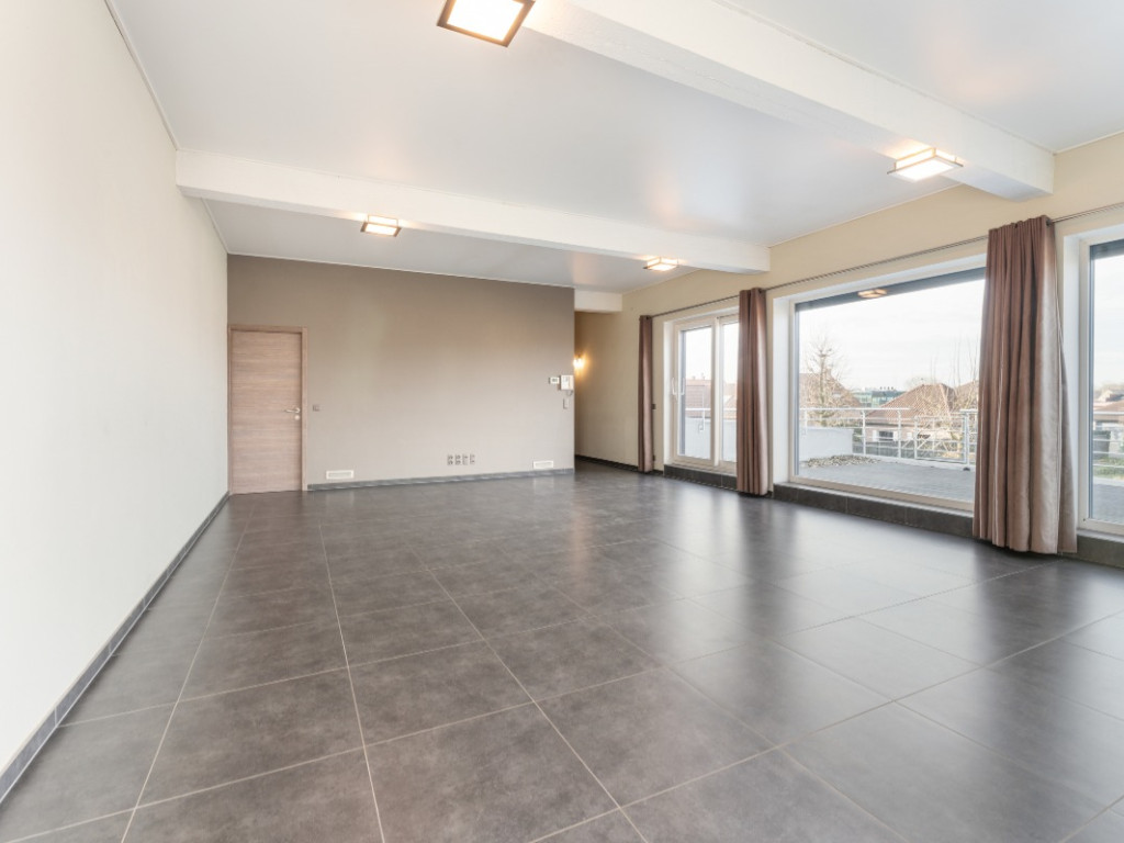 Rijksweg - 496 - - 8710