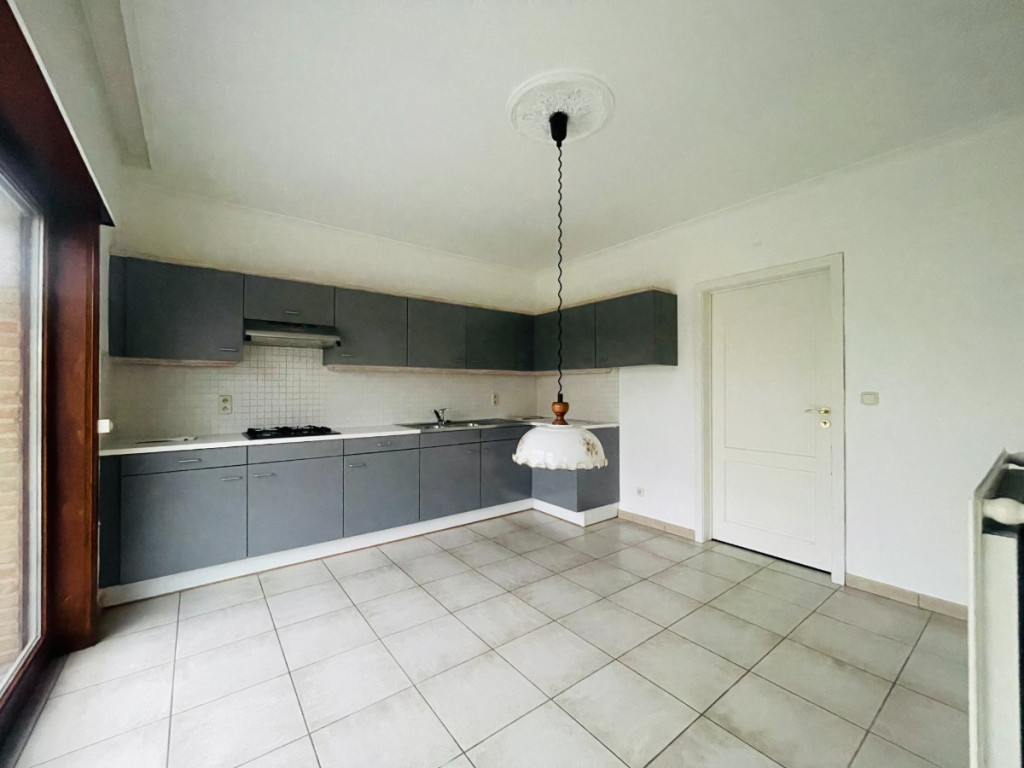 Bunderstraat - 4 - - 8940