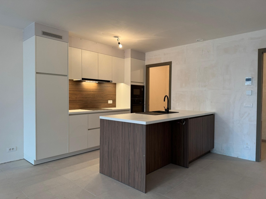 Staatsbaan - 76* - - 1.3 - 9870