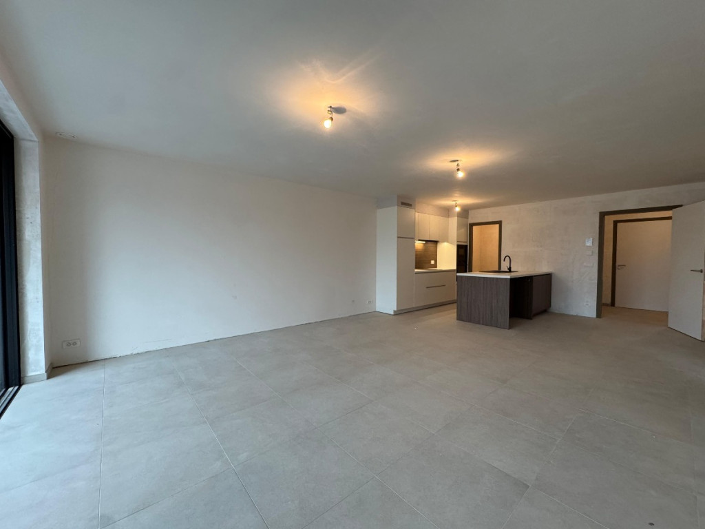 Staatsbaan - 76* - - 1.3 - 9870