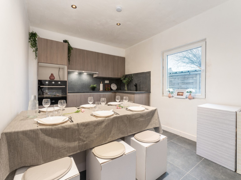 Deken de Bostraat - 10 - - 8791