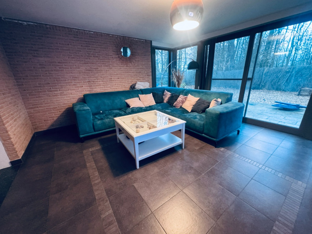 Remi Ghesquièrelaan - 7 - - 8930