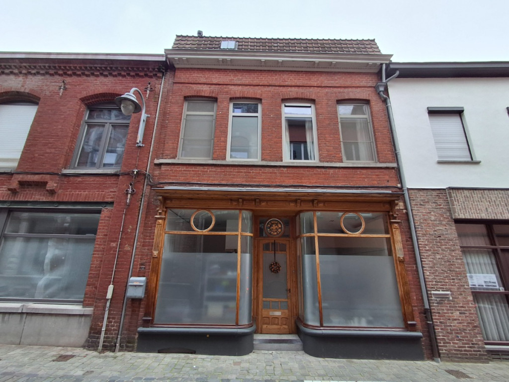 Nieuwstraat - 20 - - 8940