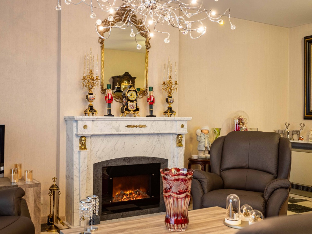 Elzenlaan - 11 - - 8500