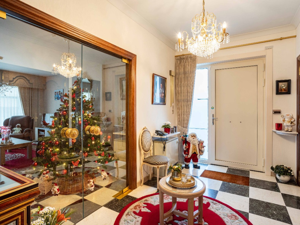 Elzenlaan - 11 - - 8500