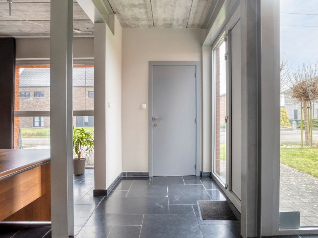 Kanaalstraat - 63 - - 3971