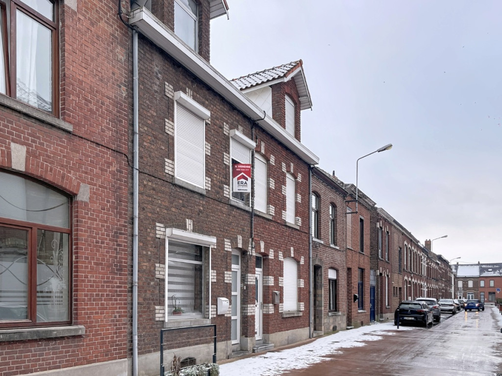 Rue de la Gendarmerie - 19 - - 7380