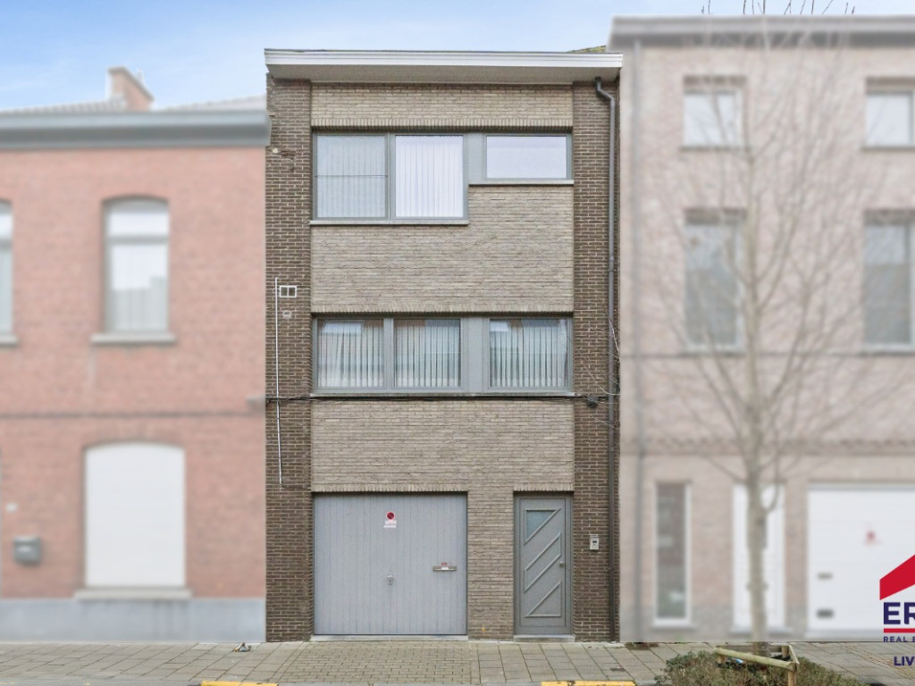 Gustaaf Papestraat - 26 - - 9300