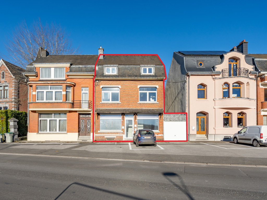 Place de la Foire - 7 - - 6840