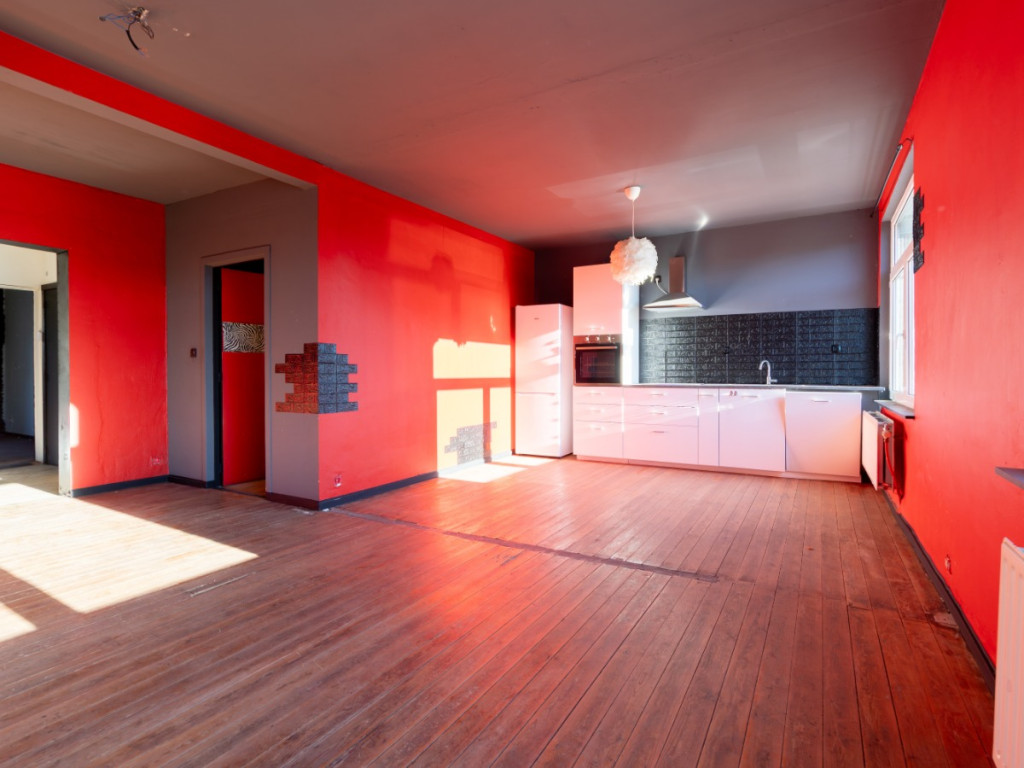 Place de la Foire - 7 - - 6840