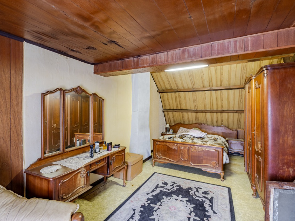 Stationsstraat - 54 - - 9961