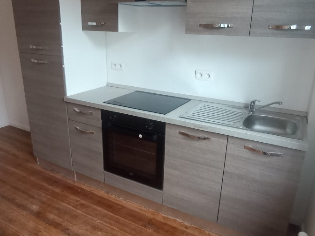 rue Louis Formatin - 3 - - 4860