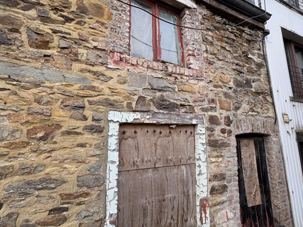 Rue du Mont - 105 - - 6870