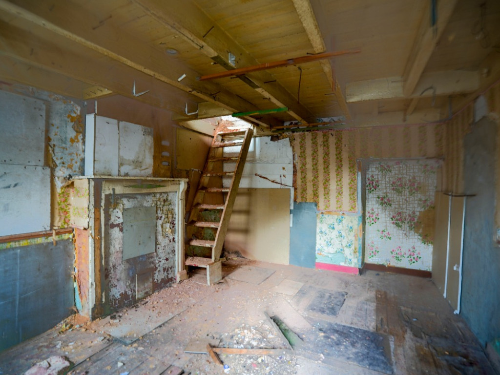 Rue du Mont - 105 - - 6870