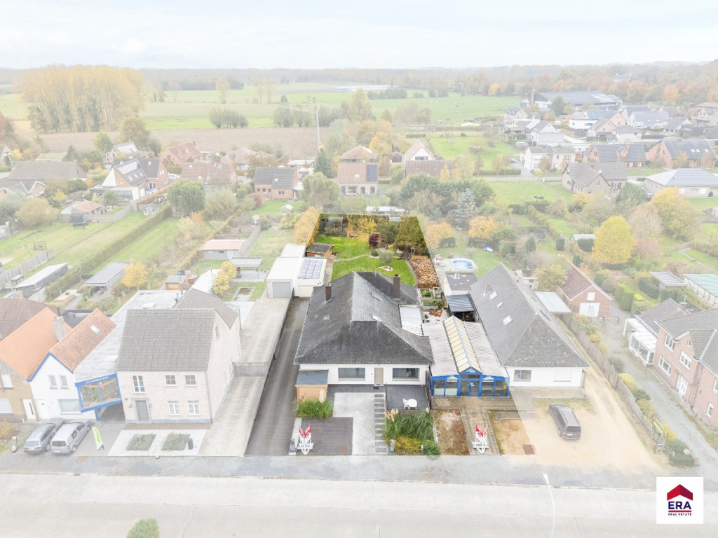 Museumstraat - 28 - - 9881