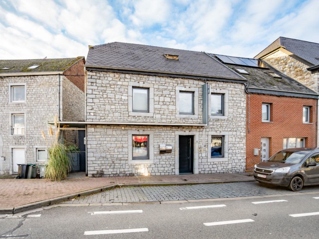 Chaussée de Liège - 4 - - 6900