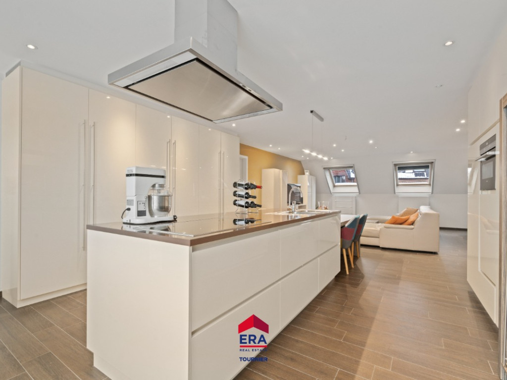 Ginderbuiten - 101 - - 2400