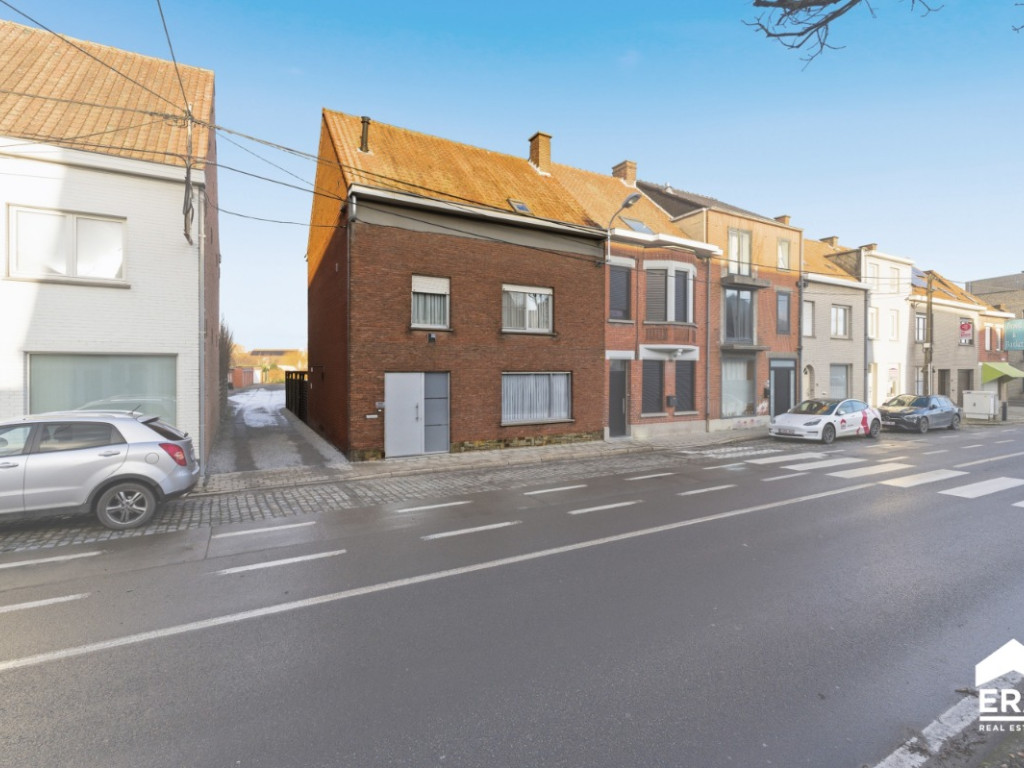 Mandellaan - 315 - - 8800