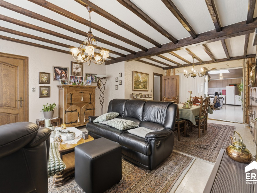 Mandellaan - 315 - - 8800