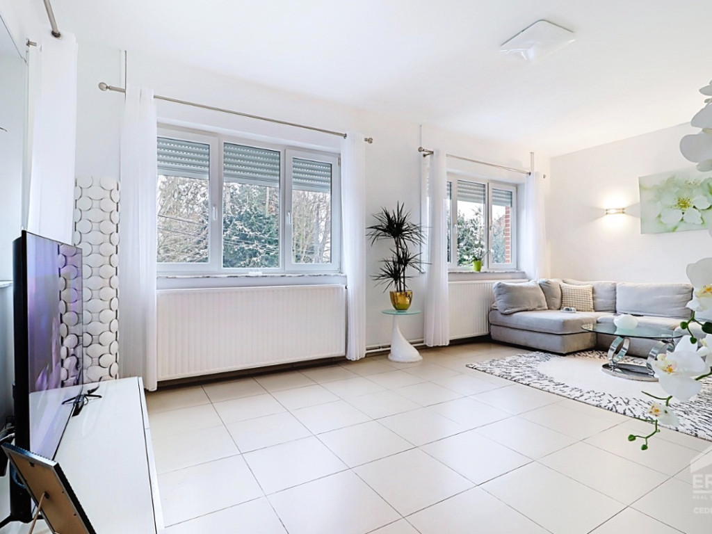 Rue d'Hennuyères - 16 - - 1420