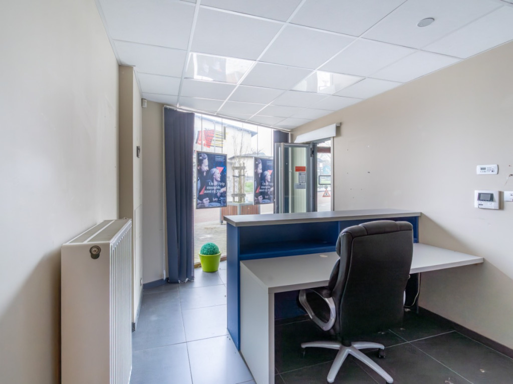 Rue de la station - 15 - - 6900